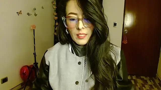 ella peck online show from 19, 11, 2025