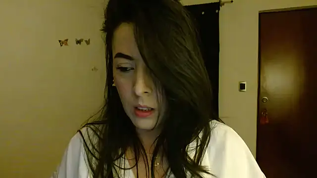 Snapshot of ella_peck chatting on 12, 6, 2026 ella peck online show from 12, 6, 2026
