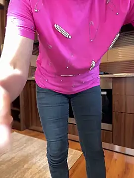 Hotmomcheckk  online show from 26, 2, 2025