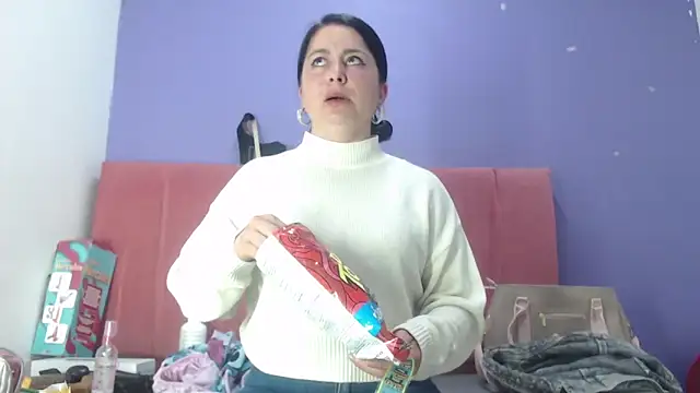 Snapshot of agathacorlincm101 chatting on 4, 3, 2025 agathacorlincm101 online show from 4, 3, 2025