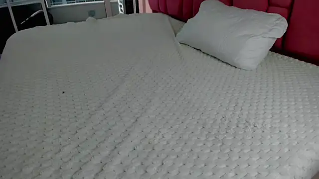JEANNA DREAMS online show from 2, 7, 2026