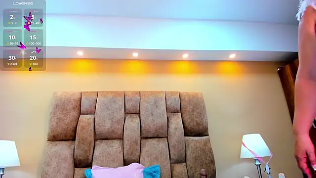 MiiaHot online show from 22, 3, 2026