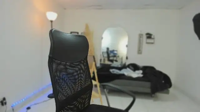 slim master12 online show from 18, 1, 2026