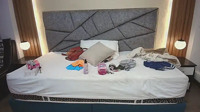 Raquel jones online show from 8, 4, 2026