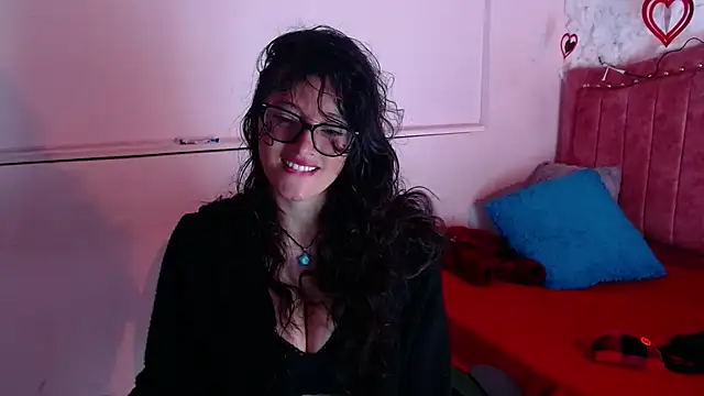 Snapshot of lunazulsj chatting on 5, 3, 2025 lunazulsj online show from 5, 3, 2025