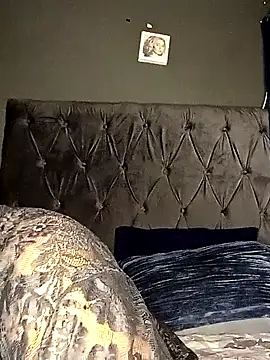 Nattybae09 online show from 6, 11, 2025