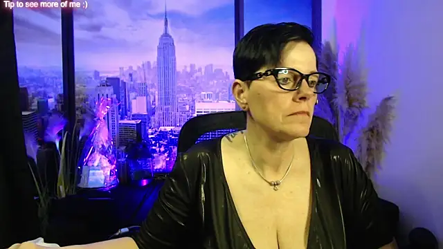 ninarandmann online show from 12, 4, 2026