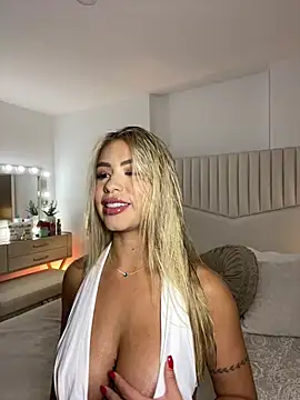  laura 02 online show from 13, 1, 2026