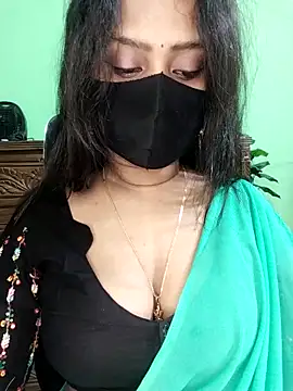 Idhika Paul online show from 22, 3, 2026