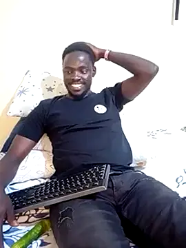 Snapshot of MaskedGQ chatting on 20, 2, 2025 MaskedGQ online show from 20, 2, 2025