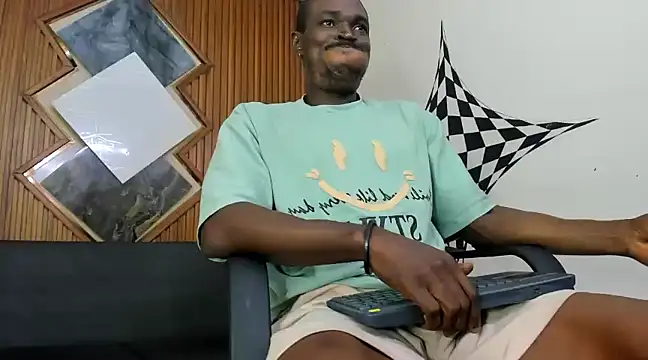 Snapshot of Terrance_z chatting on 28, 2, 2025 Terrance z online show from 28, 2, 2025