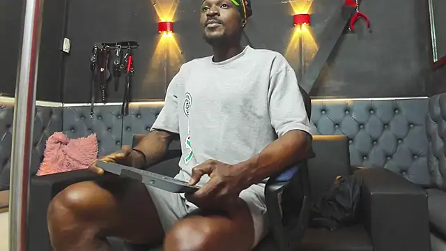 Terrance z online show from 19, 11, 2025