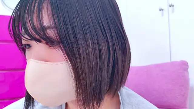 Snapshot of Minami_San chatting on 16, 12, 2024 Minami San online show from 16, 12, 2024