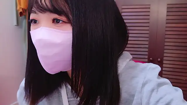 Snapshot of Minami_San chatting on 13, 9, 2025 Minami San online show from 13, 9, 2025