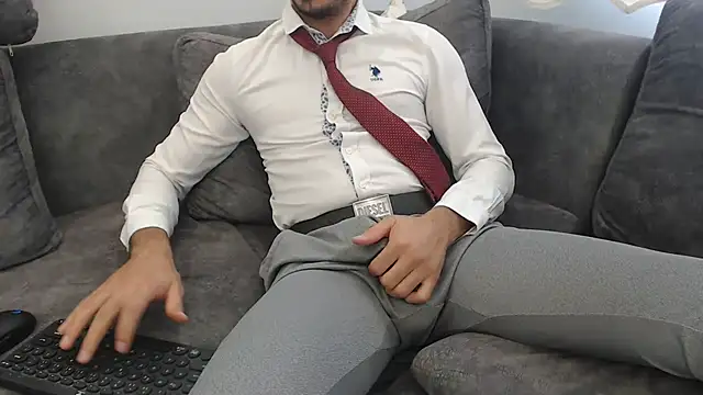 Naughtb0y online show from 10, 9, 2025