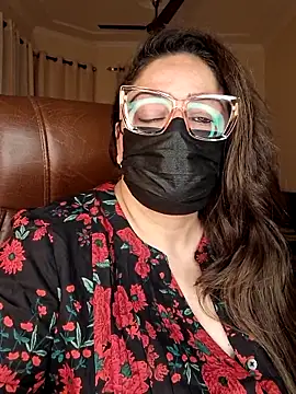 Snapshot of SEXY-Sardarni chatting on 19, 2, 2026 SEXY-Sardarni online show from 19, 2, 2026