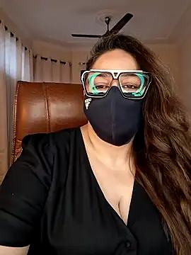 SEXY-Sardarni online show from 12, 7, 2026