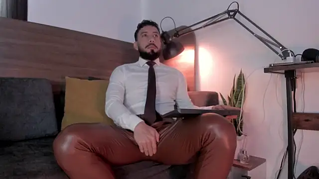 bruno woods online show from 18, 4, 2026