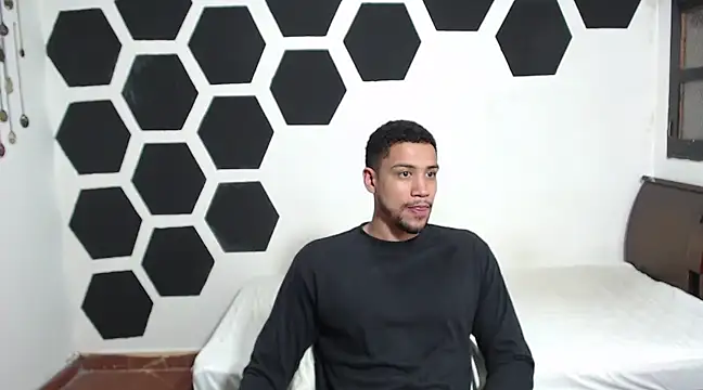 Jhors  Collens online show from 17, 1, 2025