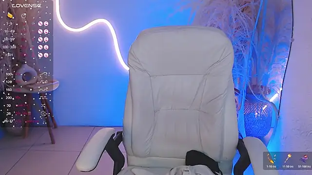 ViolettaHotLatin  online show from 6, 11, 2025