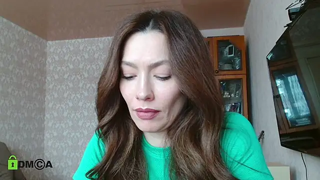 alicia spicy online show from 28, 2, 2025