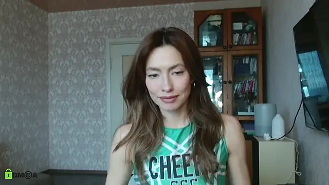 alicia spicy online show from 17, 10, 2025