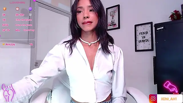 xenia golden online show from 24, 1, 2025