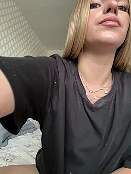 Snapshot of adel_secret chatting on 11, 7, 2026 adel secret online show from 11, 7, 2026