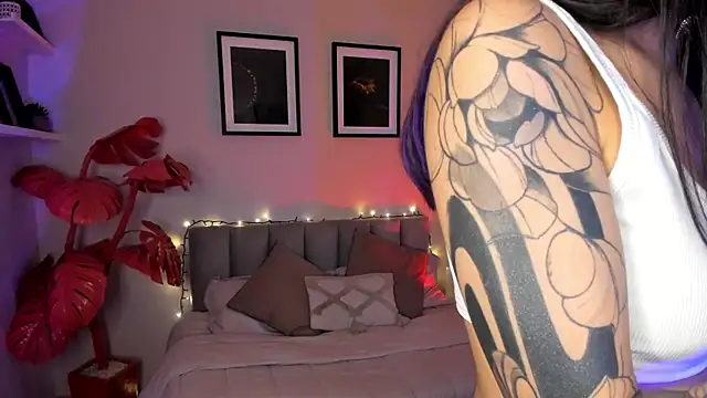 Violetta Nur online show from 12, 2, 2026