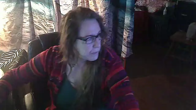 Snapshot of Ireallysquirt chatting on 1, 2, 2025 Ireallysquirt online show from 1, 2, 2025