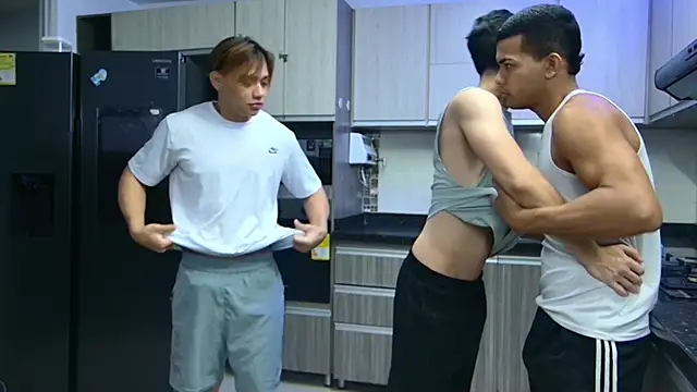 Boysgang sex online show from 30, 1, 2025