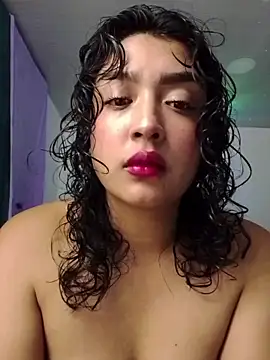 Snapshot of ema_saenz chatting on 1, 4, 2026 ema saenz online show from 1, 4, 2026