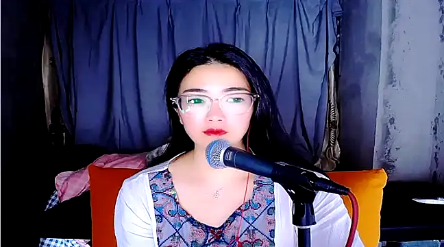 Floor oo online show from 20, 2, 2025