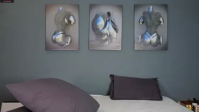 Snapshot of SophieInkk chatting on 22, 3, 2025 SophieInkk online show from 22, 3, 2025