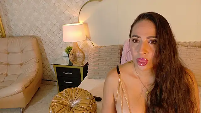 Snapshot of MayraVegas chatting on 7, 2, 2026 MayraVegas online show from 7, 2, 2026