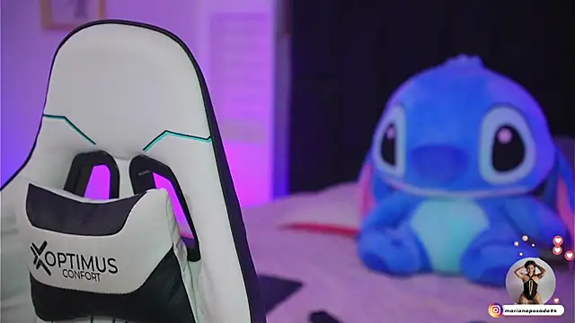 Marianamonroe  online show from 20, 4, 2026