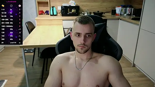 Larstar01 online show from 9, 3, 2025