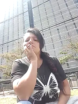 Emily0215 online show from 4, 2, 2026