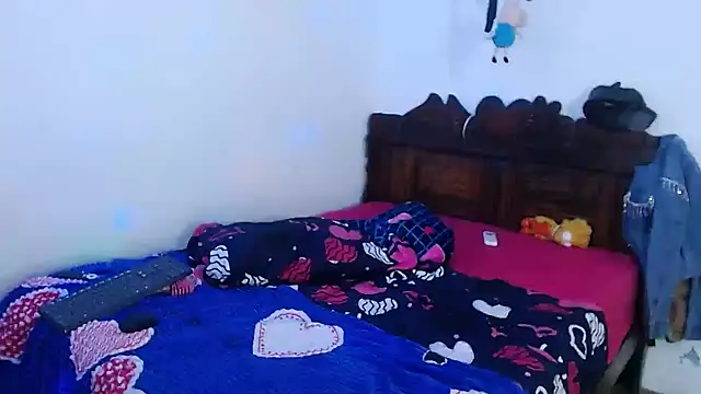 Candy-love87 online show from 27, 2, 2026