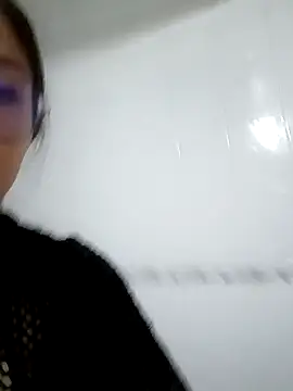 Caroll Luna online show from 17, 12, 2024