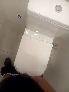 Snapshot of Seductiveblack chatting on 27, 9, 2025 Seductiveblack online show from 27, 9, 2025