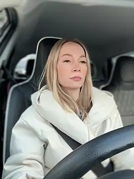 LavenderHot online show from 20, 2, 2025