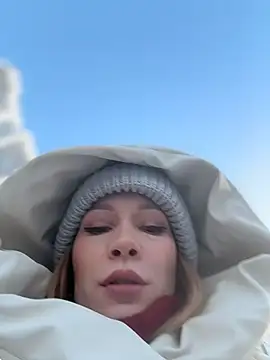 LavenderHot online show from 1, 3, 2026