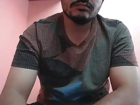 naughtymike0007 online show from 14, 2, 2026