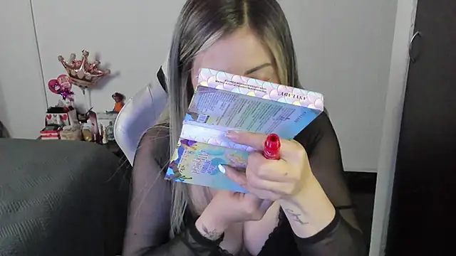 Andreina Suann online show from 1, 12, 2025