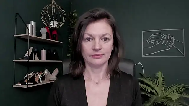 VivianWILD online show from 16, 12, 2025