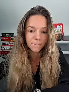 lucie mehott online show from 6, 10, 2025