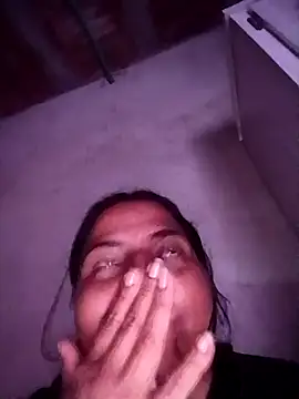 Giselabrunette25 online show from 15, 2, 2026