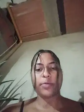 Giselabrunette25 online show from 22, 7, 2026