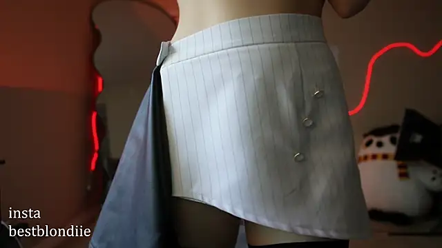 Snapshot of bestblonde chatting on 20, 1, 2025 bestblonde online show from 20, 1, 2025